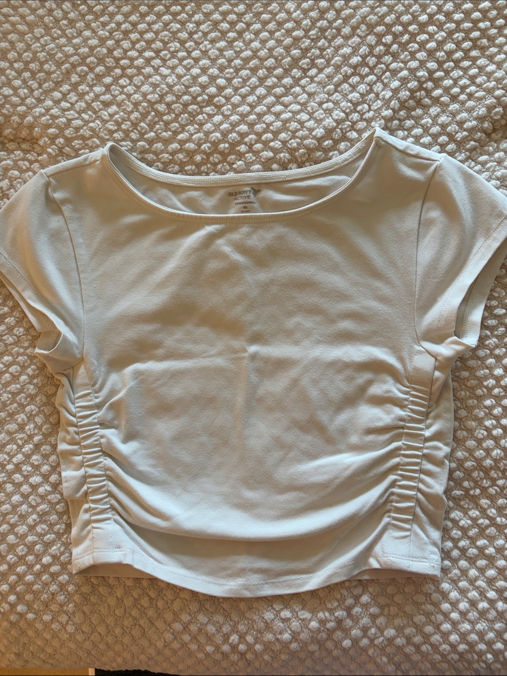 Old Navy Cream Short Sleeve Ruched Crop Top